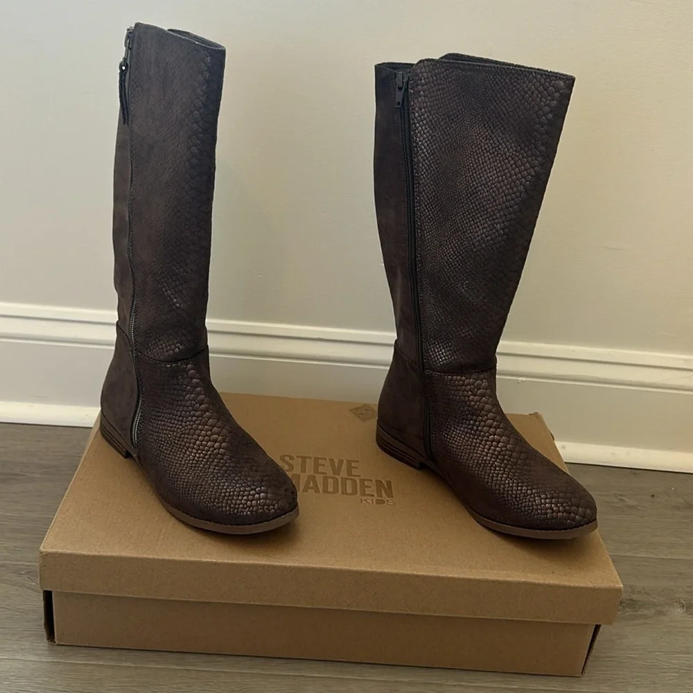 Steve Madden Jlanee Big Girl Boots Sz 4 Taupe